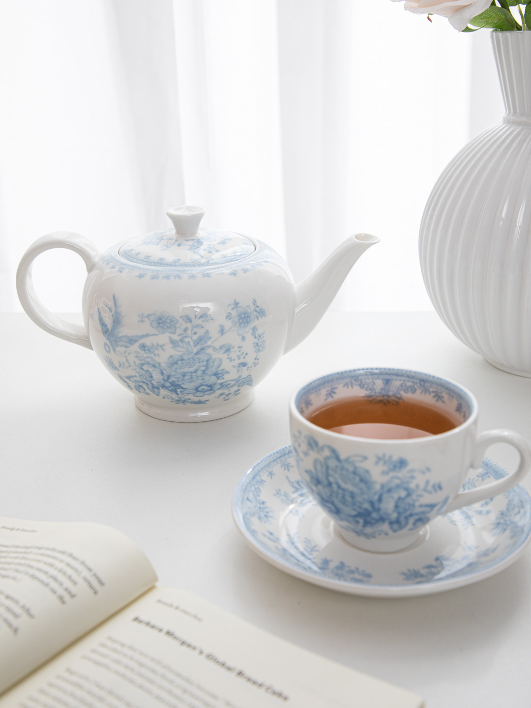 Coffee Tea House - Juego de taza y platillo de